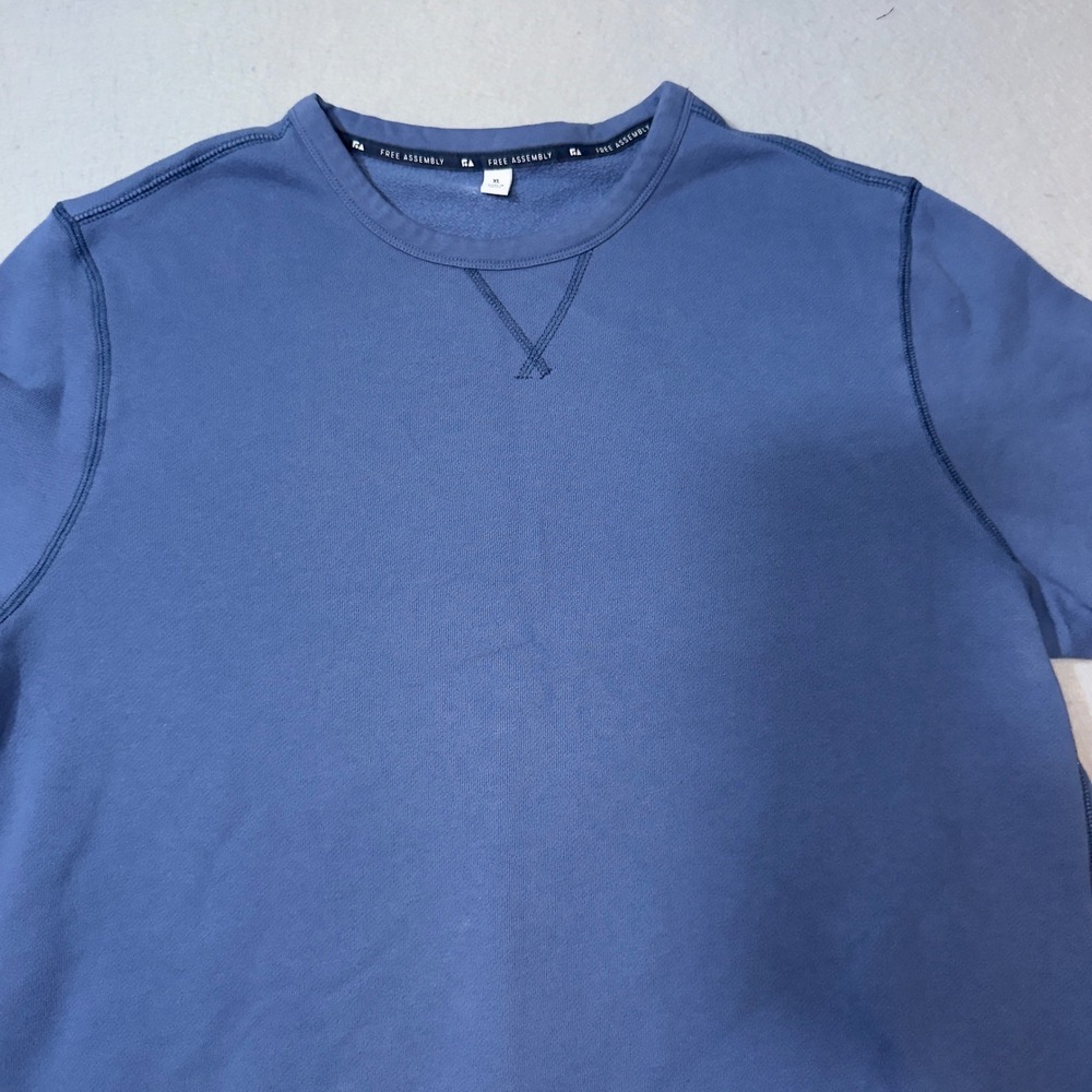 Free Assembly‎ Mens Blue Crewneck Sweatshirt XL MKT00159 Cotton Blend Pullover